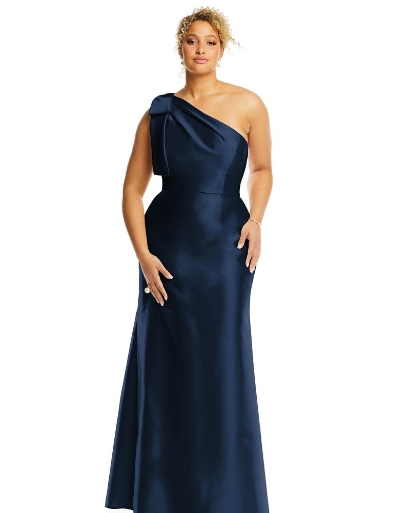 Front of a model wearing a size 20W Bow One-Shoulder Satin Trumpet Gown in Midnight Navy by Alfred Sung. | dia_product_style_image_id:267118